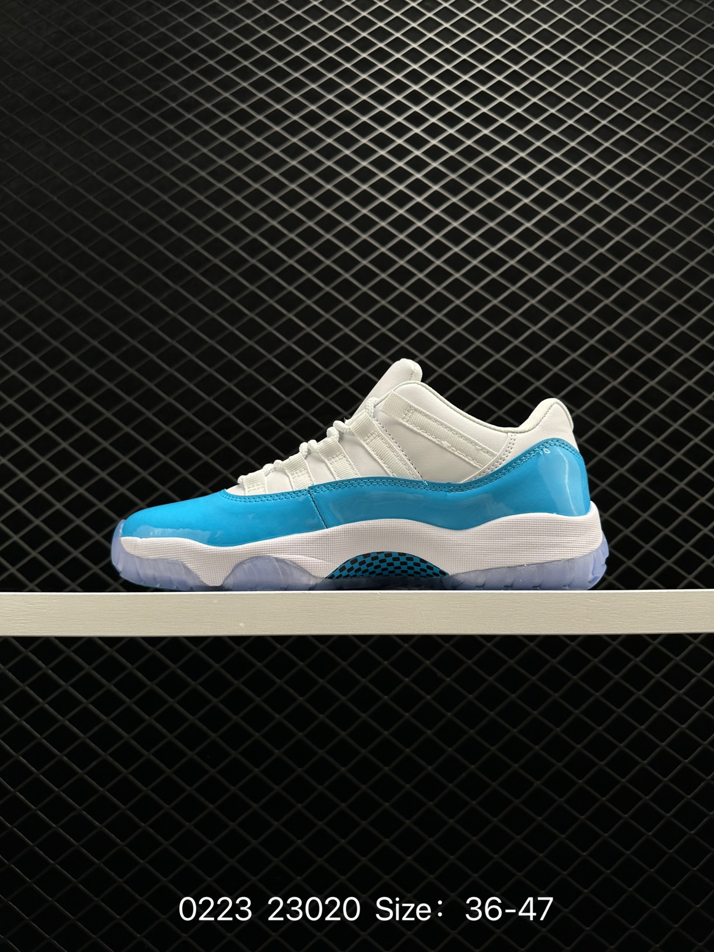 Air Jordan 11 Low “Legend Blue”